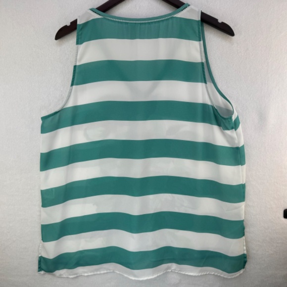 ELLE Tank Top Sz L Green White Stripes Front Floral Print Ladder Stitch neckline - Picture 2 of 6